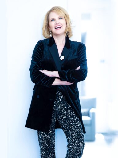 Juliet Ewing/ jazz singer