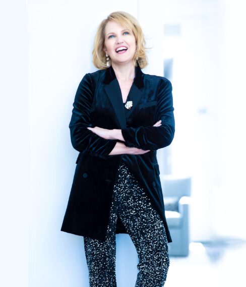 Juliet Ewing/ jazz singer